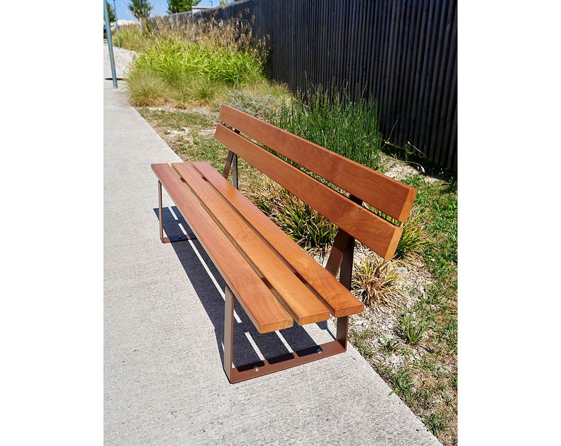 Banc Riga Lg 1800